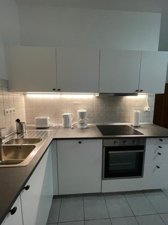 Comfortable Shared Apartment With Private Room In Wesseling Eksteriør billede