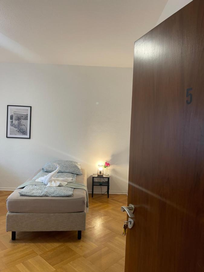 Comfortable Shared Apartment With Private Room In Wesseling Eksteriør billede