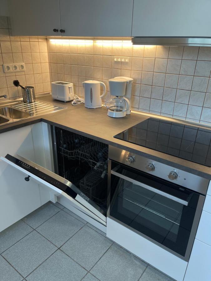 Comfortable Shared Apartment With Private Room In Wesseling Eksteriør billede