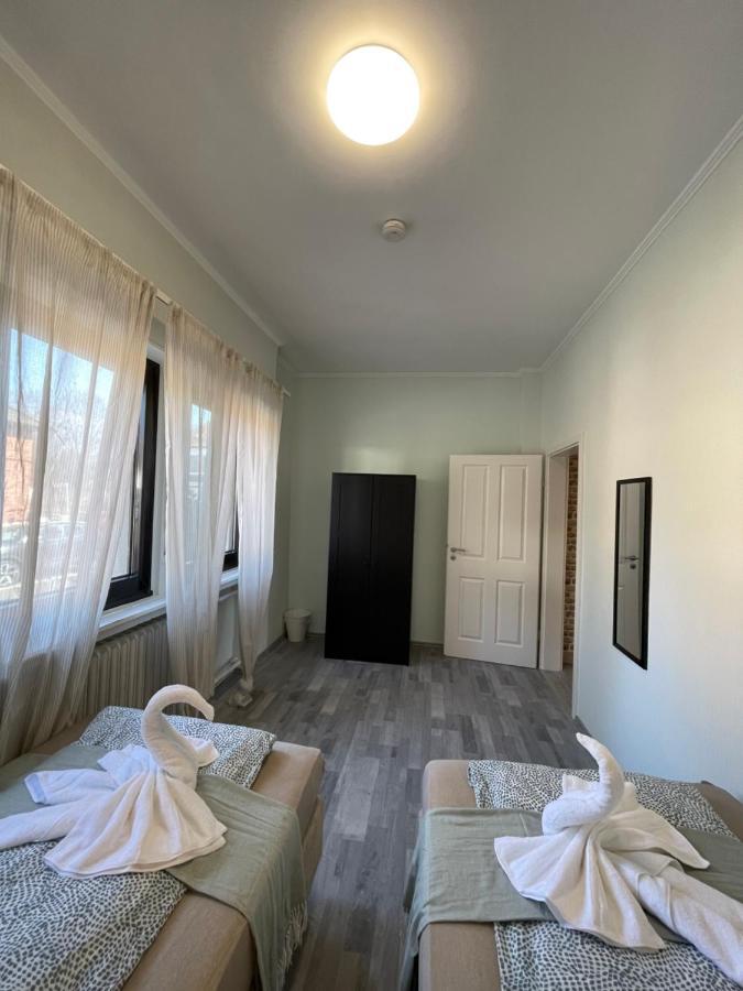Comfortable Shared Apartment With Private Room In Wesseling Eksteriør billede