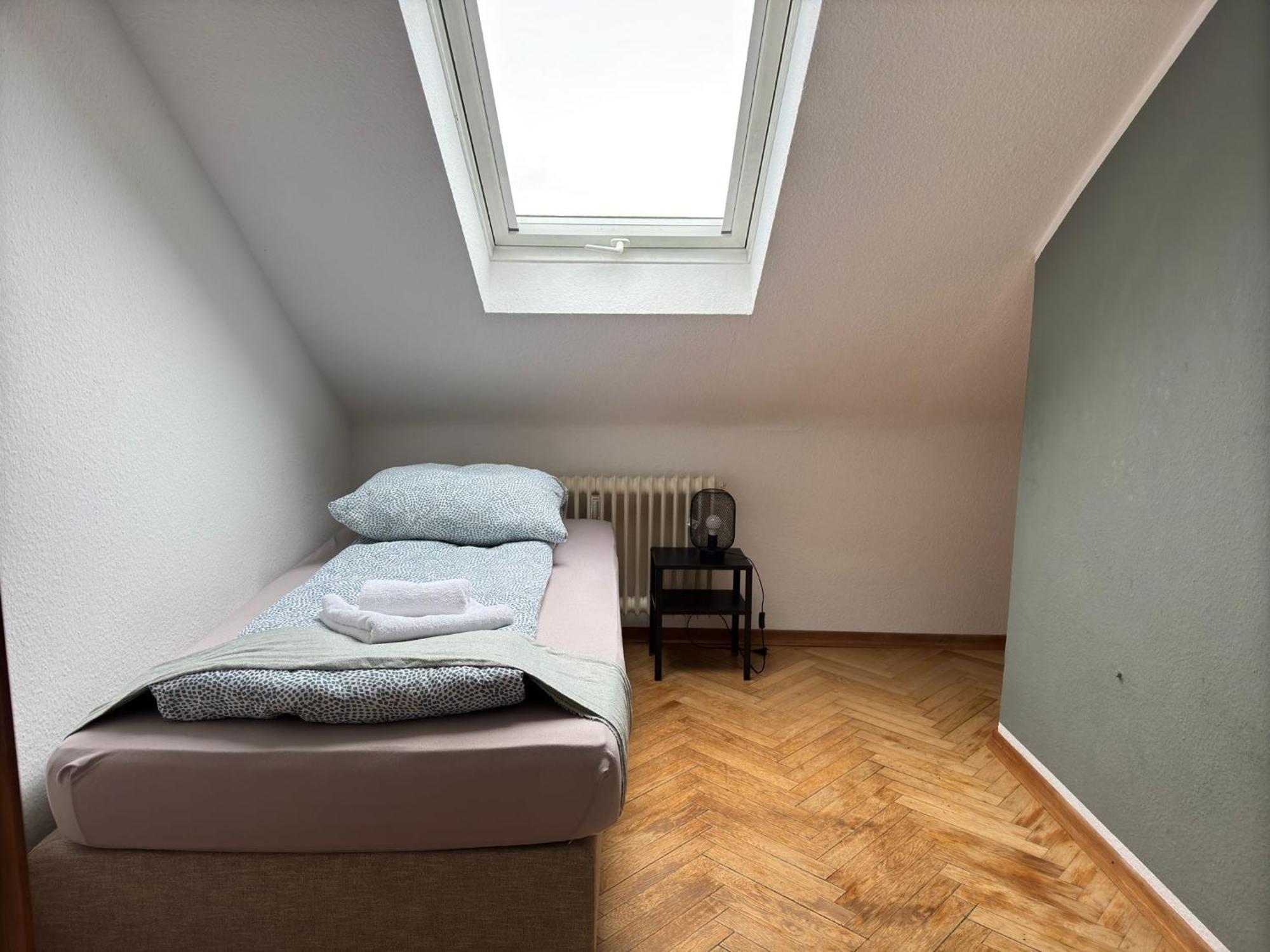 Comfortable Shared Apartment With Private Room In Wesseling Eksteriør billede